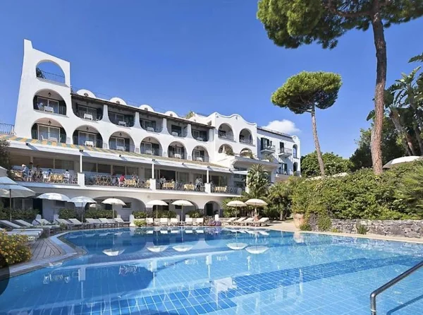 Hotel di lusso — Ischia e Capri
